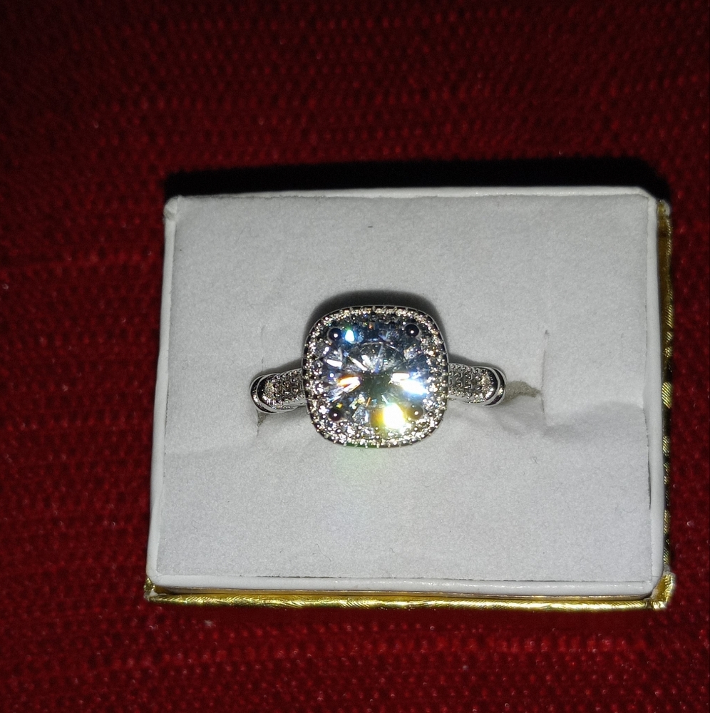CZ Sterling Silver 925 Ring Sz 7